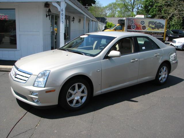 2007 Cadillac STS Unknown