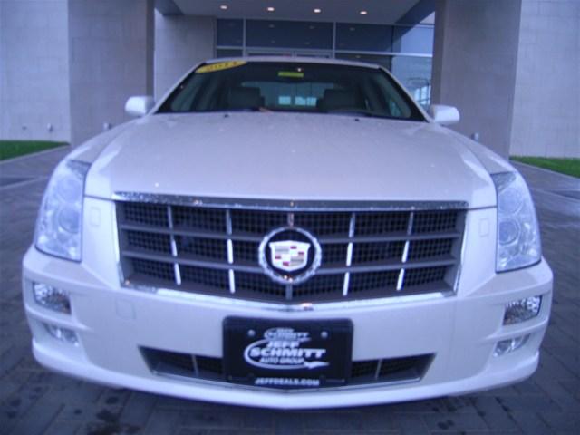 2011 Cadillac STS 4.2i AWD