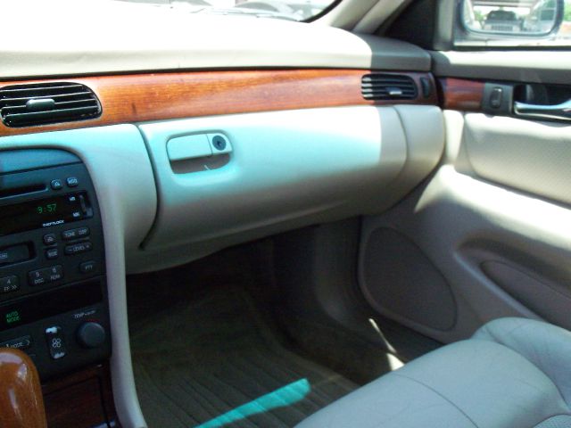 2002 Cadillac SEVILLE DTS