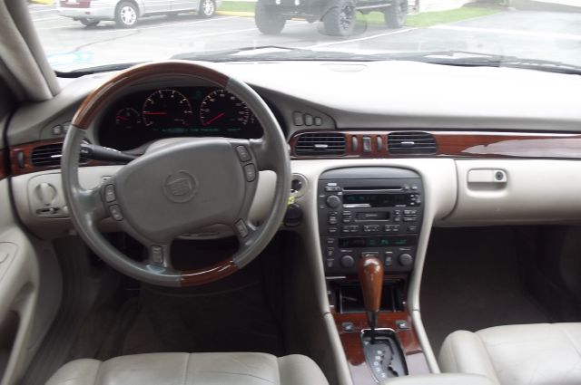 2003 Cadillac SEVILLE DTS