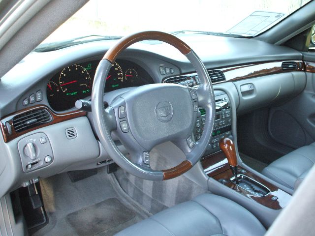 2003 Cadillac SEVILLE DTS