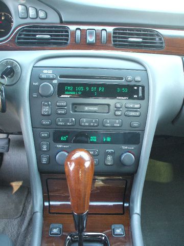 2003 Cadillac SEVILLE DTS