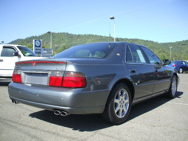 2003 Cadillac SEVILLE DTS