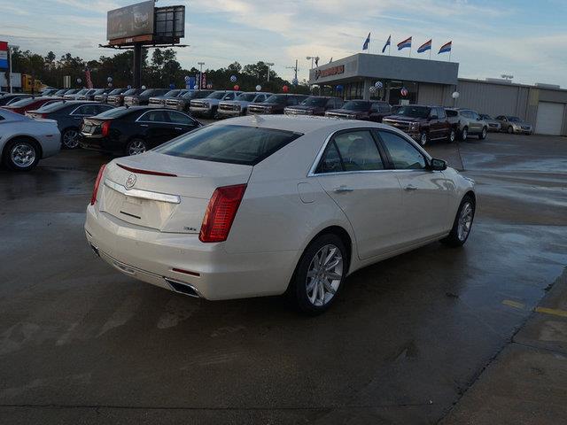 2014 Cadillac Unspecified Custom 2WD Sedan