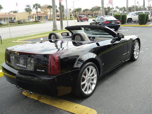 2006 Cadillac XLR-V Unknown