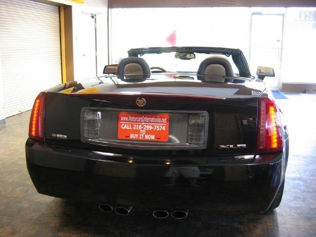 2007 Cadillac XLR SR5 Double CAB 4X4 V6