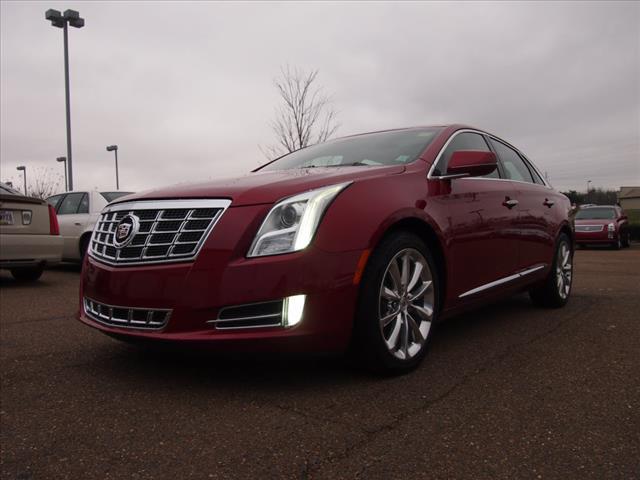 2013 Cadillac XTS Extenede CAB 4X4