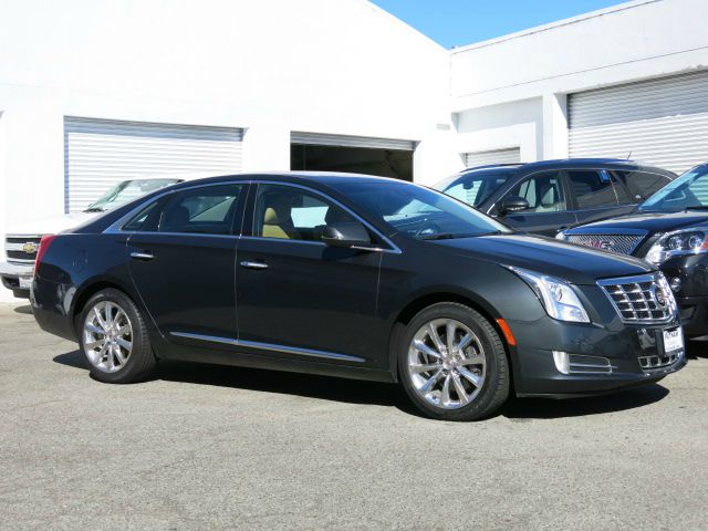 2013 Cadillac XTS Premium