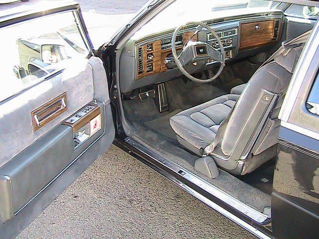 1985 Cadillac fleetwood brougham Unknown