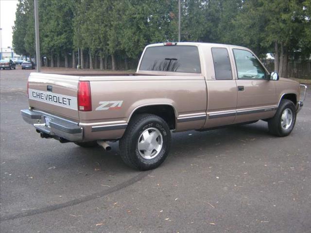 1996 Chevrolet 1500 Extended Cab New 22 Wheelstires Moon Roof