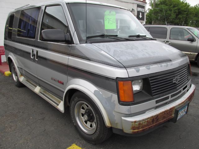 1990 Chevrolet Astro GL LTD Avail