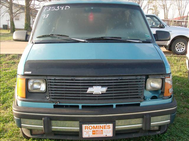 1993 Chevrolet Astro Base