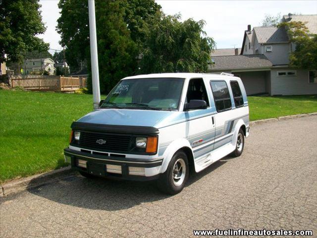 1994 Chevrolet Astro GL LTD Avail