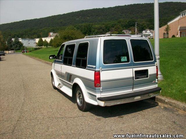 1994 Chevrolet Astro GL LTD Avail