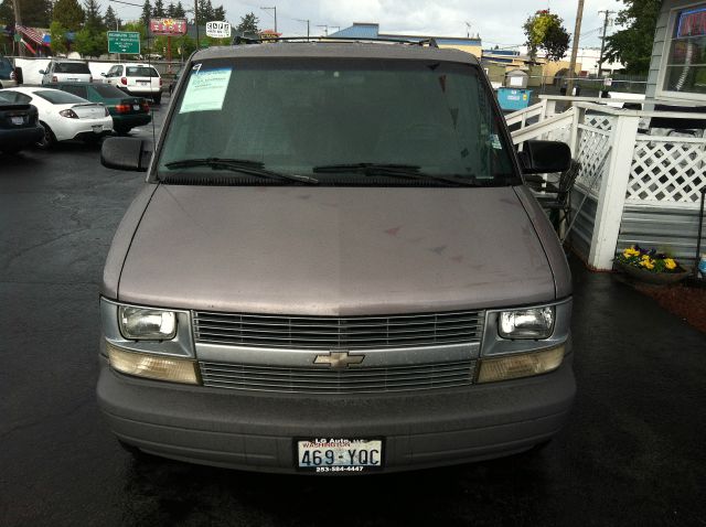 1995 Chevrolet Astro EX - DUAL Power Doors