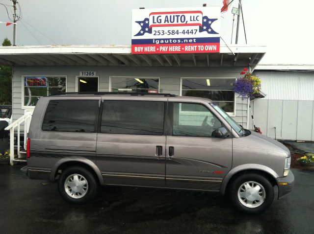 1995 Chevrolet Astro EX - DUAL Power Doors