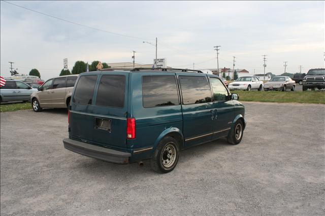 1995 Chevrolet Astro Base