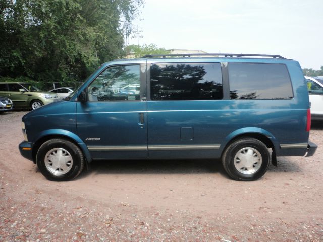 1996 Chevrolet Astro 4wd