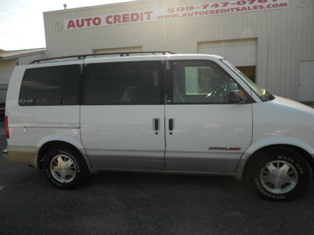 1997 Chevrolet Astro EX - DUAL Power Doors