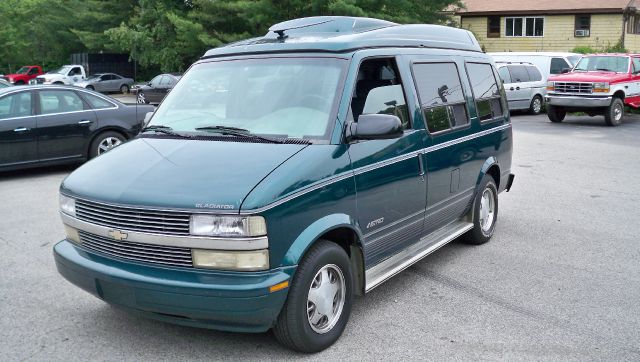 1997 Chevrolet Astro SL AWD CVT Leatherroof