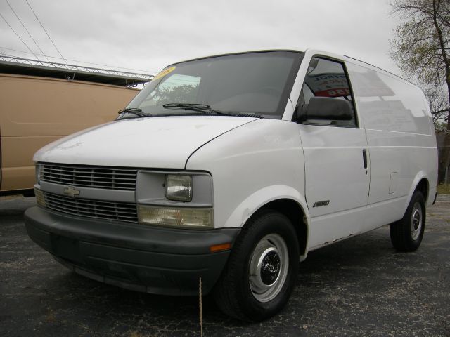 1998 Chevrolet Astro SL AWD CVT Leatherroof