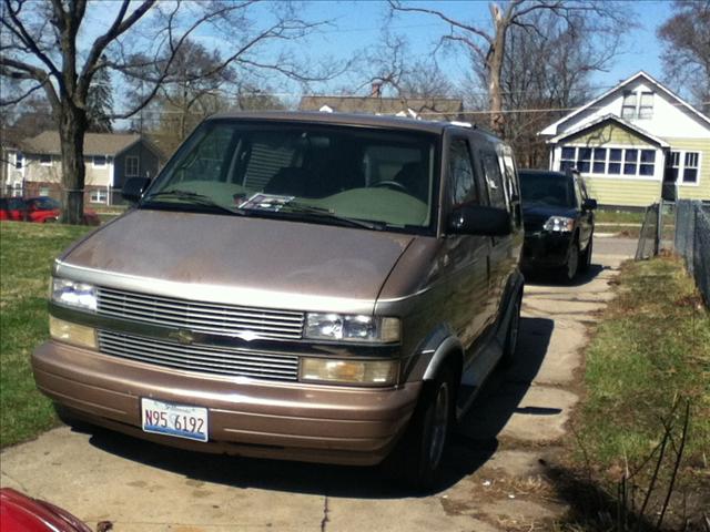 1998 Chevrolet Astro Unknown