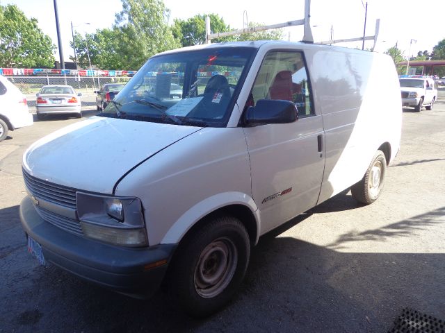 1999 Chevrolet Astro 6MT Sport REAR Steer