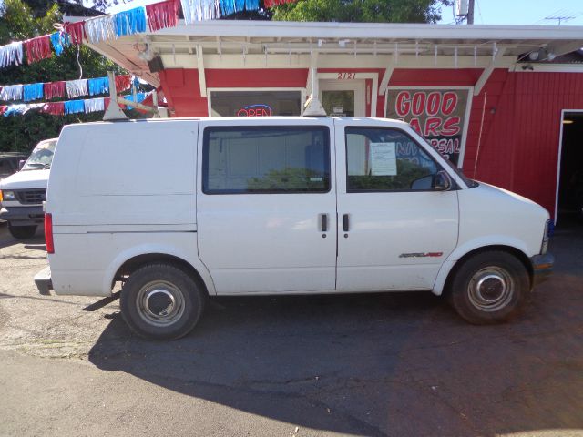 1999 Chevrolet Astro 6MT Sport REAR Steer