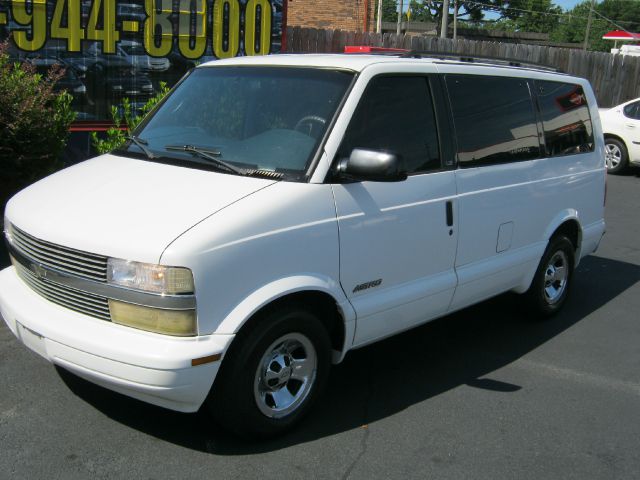 1999 Chevrolet Astro 4wd