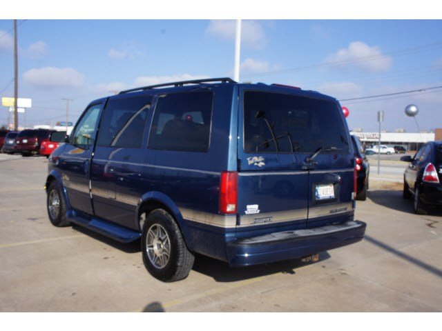 1999 Chevrolet Astro Base