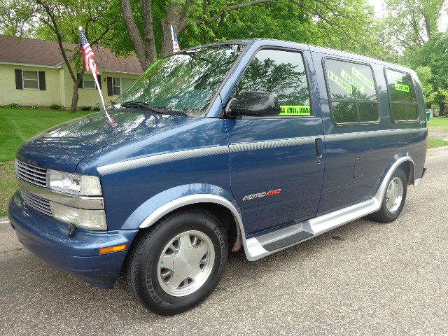 1999 Chevrolet Astro 6MT Sport REAR Steer