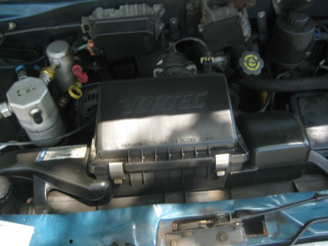 2000 Chevrolet Astro 4wd