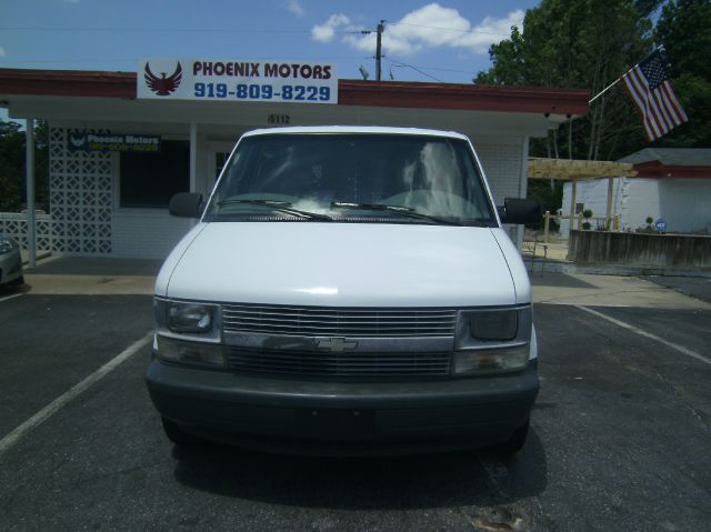 2000 Chevrolet Astro Sport PZEV