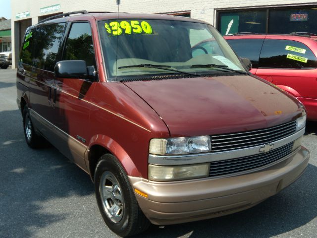 2000 Chevrolet Astro Touring W/nav.sys