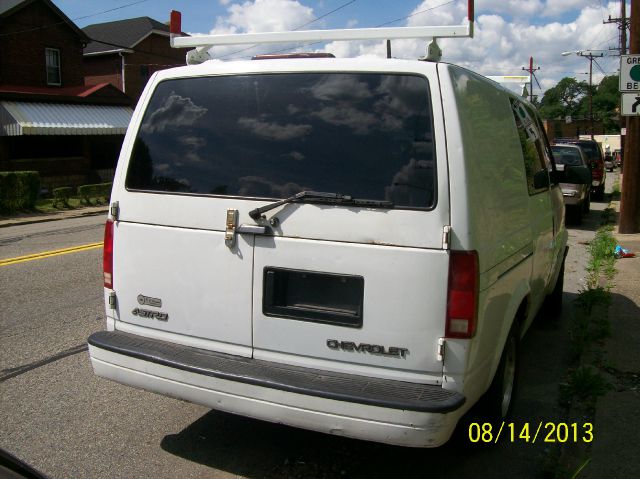 2000 Chevrolet Astro 6MT Sport REAR Steer