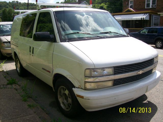 2000 Chevrolet Astro 6MT Sport REAR Steer