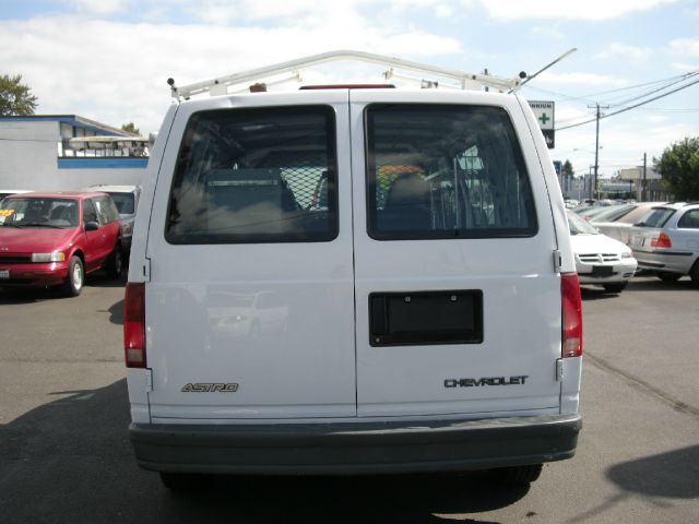 2000 Chevrolet Astro SL AWD CVT Leatherroof