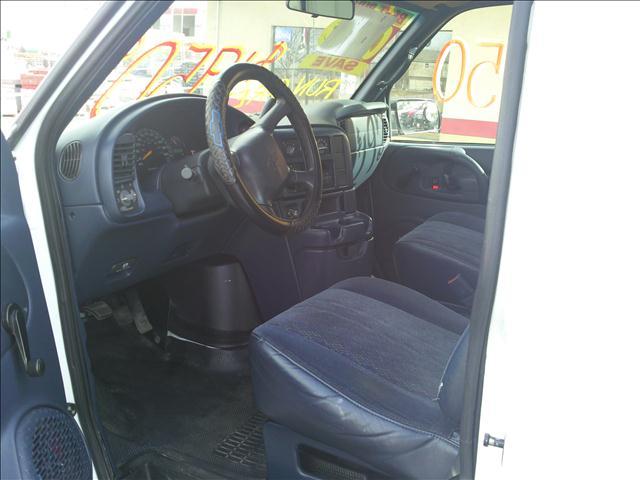 2000 Chevrolet Astro Base