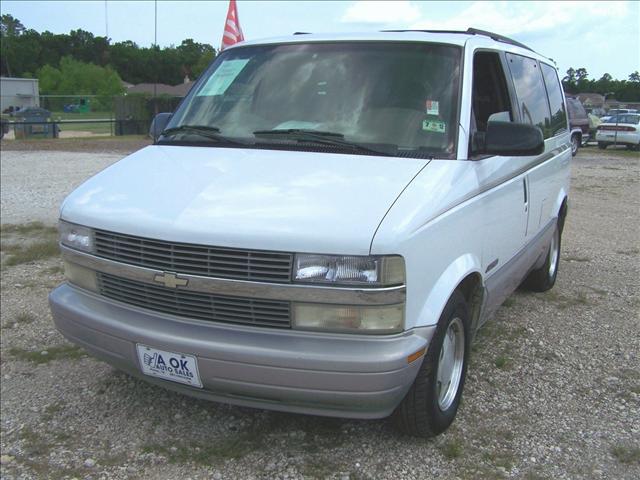 2000 Chevrolet Astro Unknown