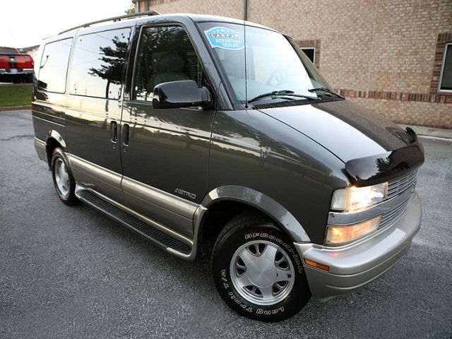 2001 Chevrolet Astro Unknown