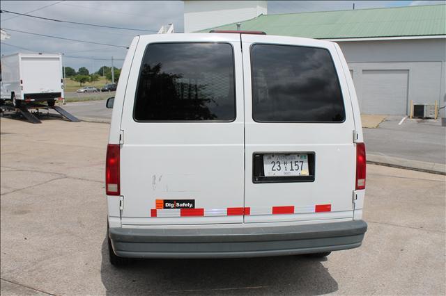 2001 Chevrolet Astro Limited 4x4 Lifted W/video System