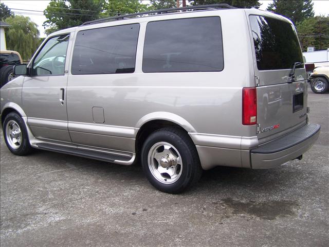 2003 Chevrolet Astro Unknown