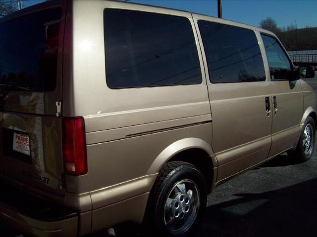 2003 Chevrolet Astro Unknown