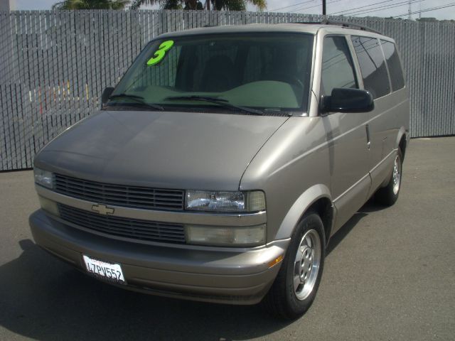 2003 Chevrolet Astro 4wd