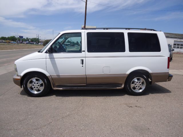 2003 Chevrolet Astro FWD 4dr XR