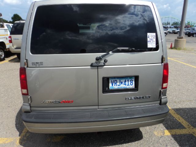 2003 Chevrolet Astro EX - DUAL Power Doors