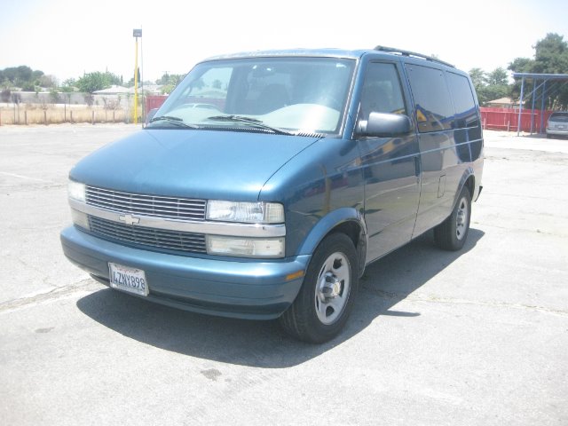 2003 Chevrolet Astro 4wd