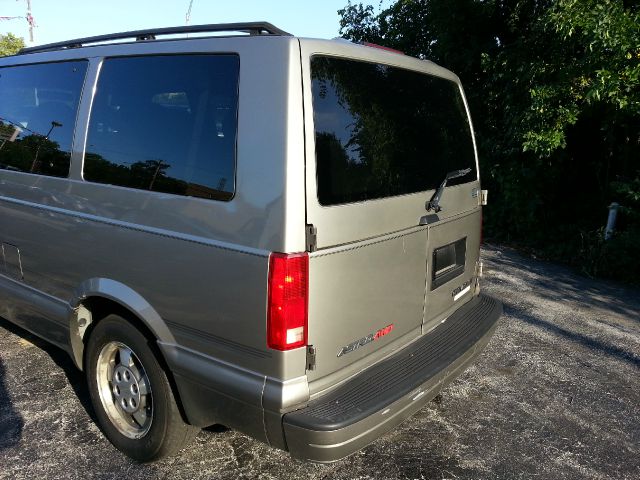 2003 Chevrolet Astro EX - DUAL Power Doors