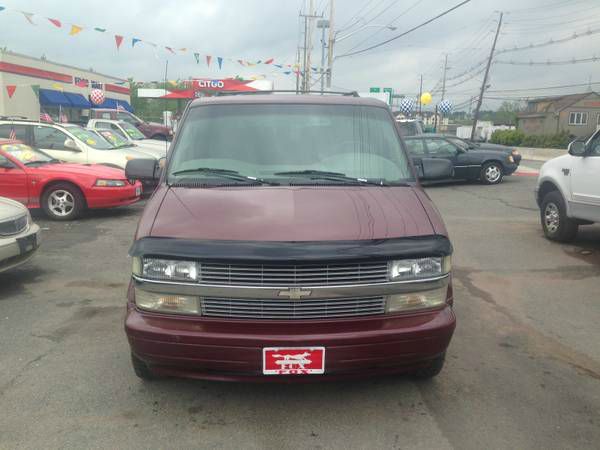 2003 Chevrolet Astro EX - DUAL Power Doors