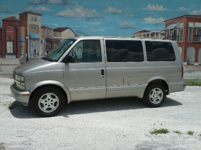 2004 Chevrolet Astro 4wd